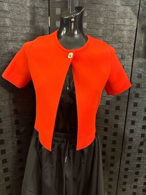 Zara Classic Lightweight Sweater Jacket Sz S 
Orange